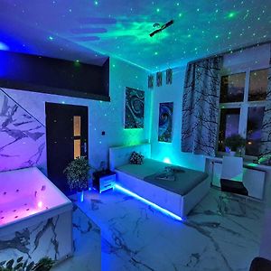 Studio met een King Size Bed